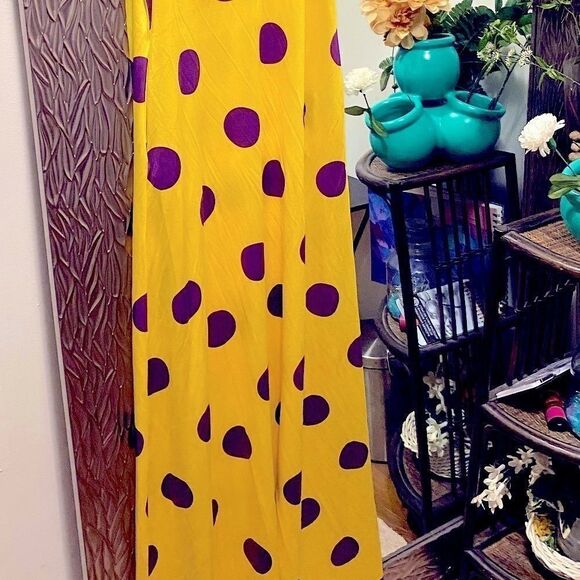 𝅺🌷 Polka Dot Maxi Beach Dress With Pockets 🌷 - Picture 2 of 2